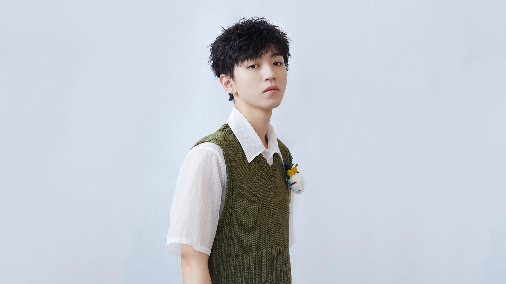 横扫与接管，当集体谢幕遇见个人史诗—两个篮球世界里的唯一性瞬间