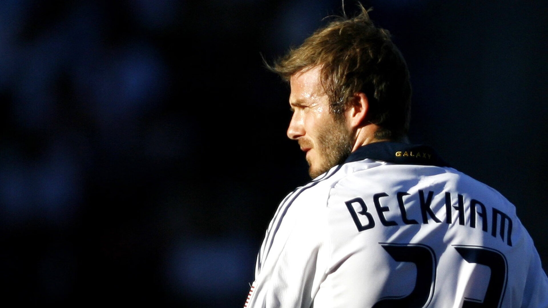 德甲亚军之殇，非洲大象几内亚用一场爆冷，照亮边缘人阿尔瓦雷斯的登神长阶